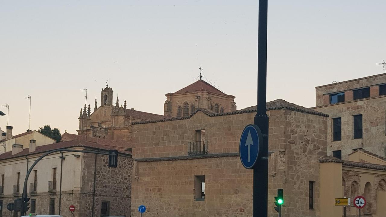 Loft Estudio Catedral Casa Lis Apartment Salamanca Bagian luar foto